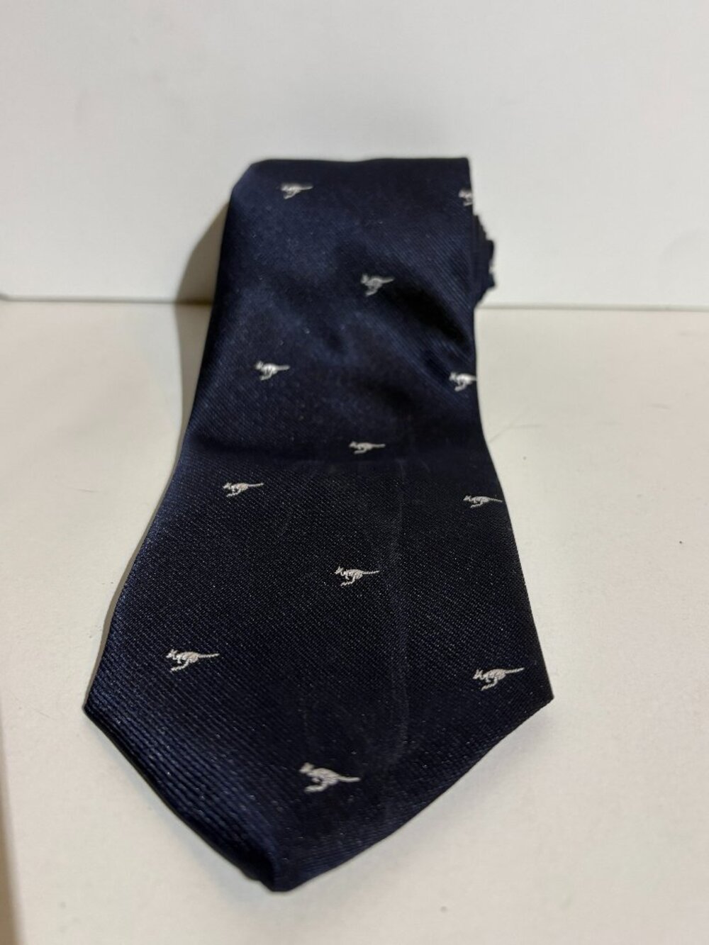 Around Australia Tie - Kangaroo Pattern
